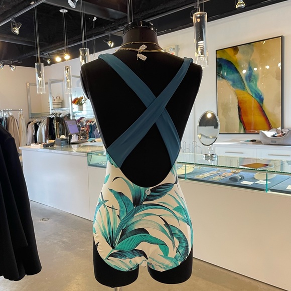 Azure aqua one piece suit - Picture 2 of 7